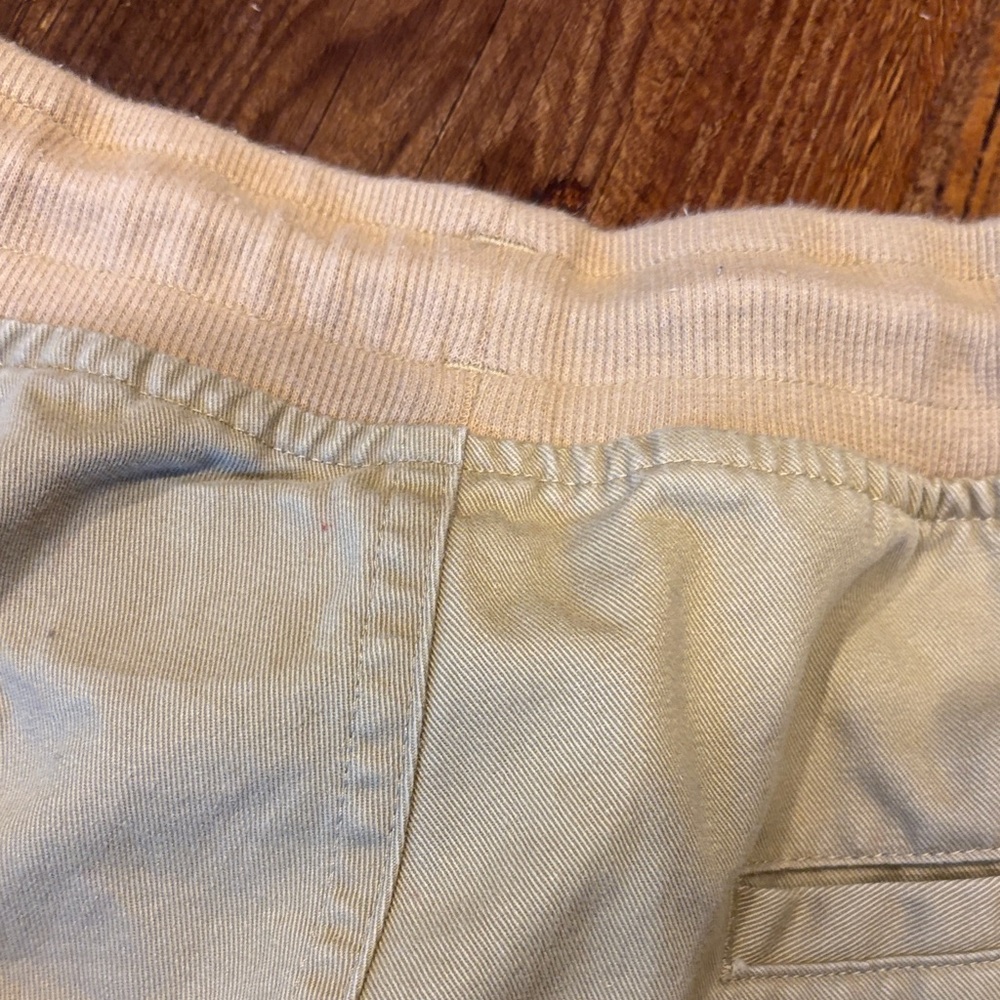 Adidas khaki Men's skate Shorts - Picture 10 of 10
